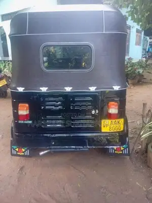 Bajaj RE 2013