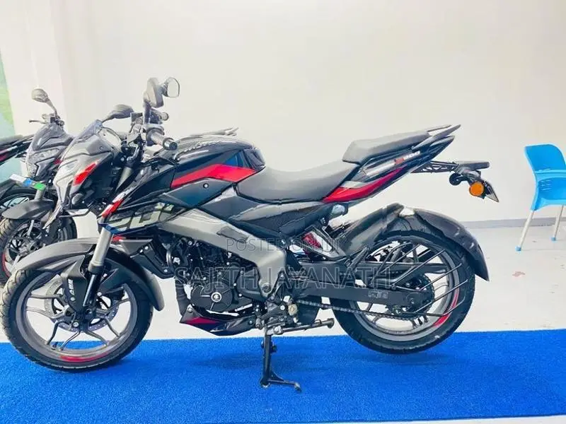 Bajaj Pulsar NS200 2026