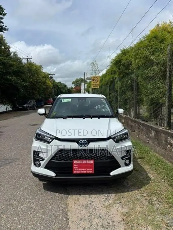 Toyota Raize Hybrid 1200 2026