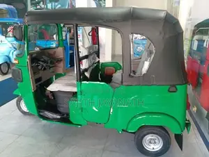 Bajaj RE 2026