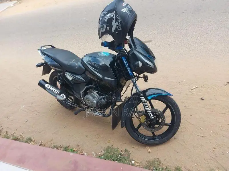 Bajaj Pulsar 150 2018