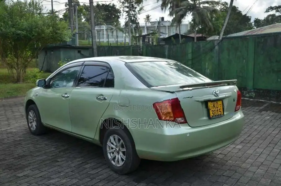Toyota Axio 2007