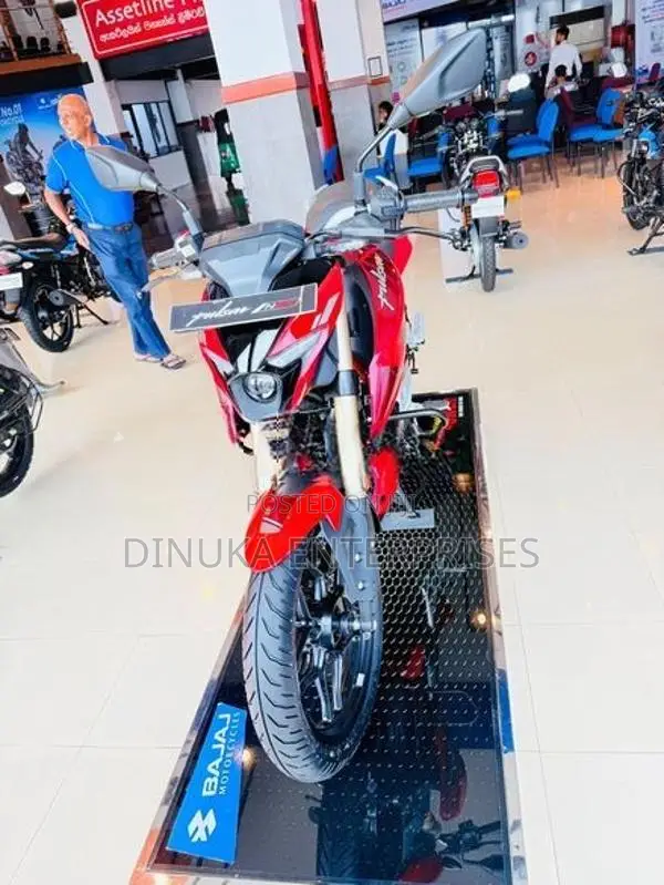Bajaj Pulsar N160 Premium 2026