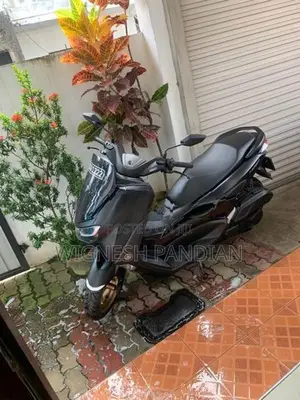 Yamaha N Max V2 2025
