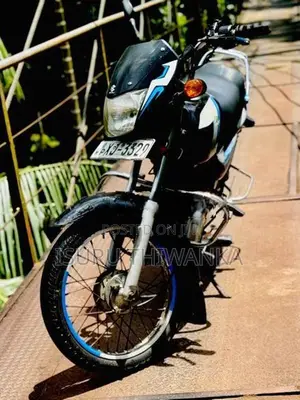 Bajaj CT100 2011