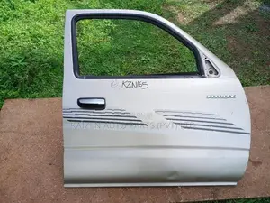 Toyota Hilux Kzn165 Front Auto Door
