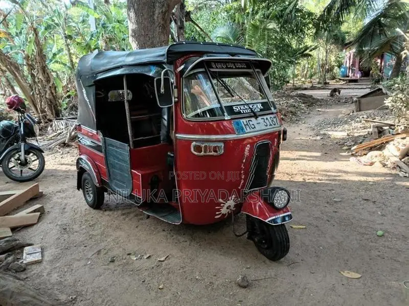 Bajaj RE 2008