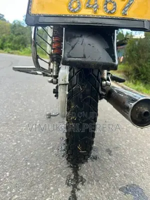 Bajaj CT100 2014