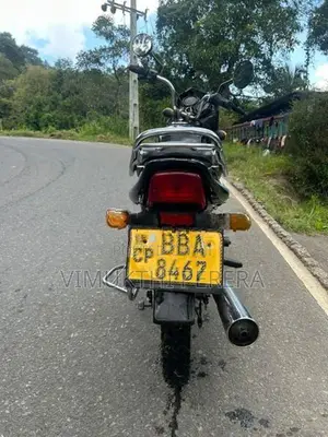 Bajaj CT100 2014