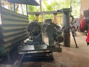 Tyre Dag Machines (ටයර් ඩැග්)