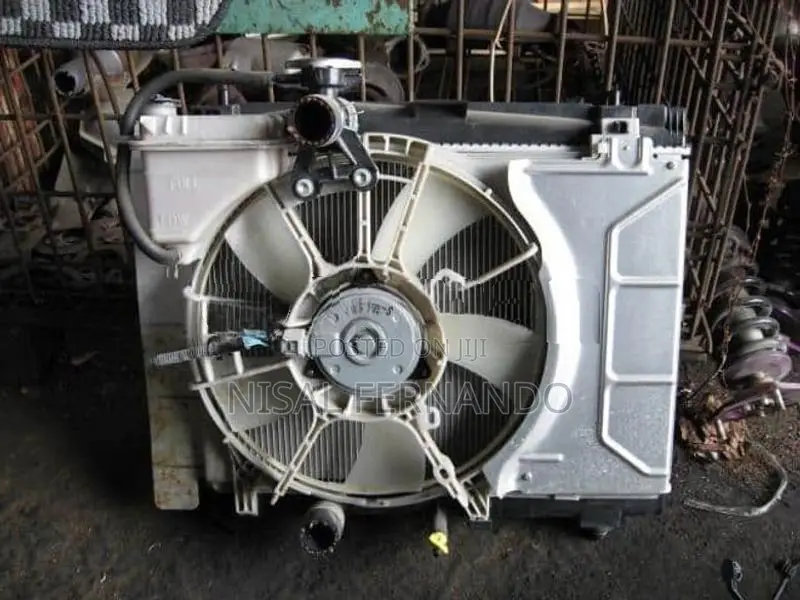 Toyota Vitz KSP90 Radiator ( without fan )