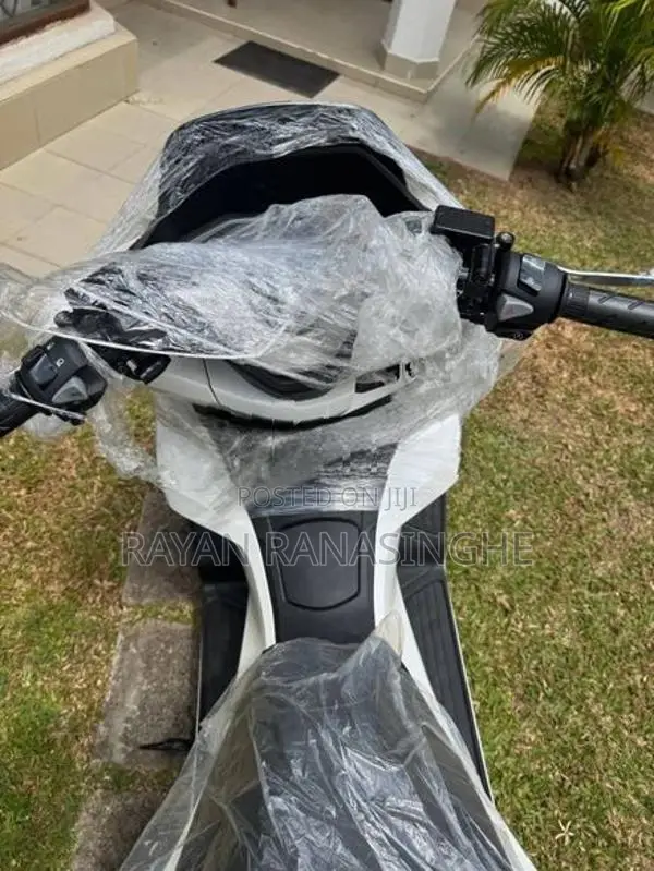 Honda PCX 2026