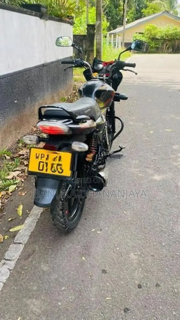 Bajaj Discover 100 2004