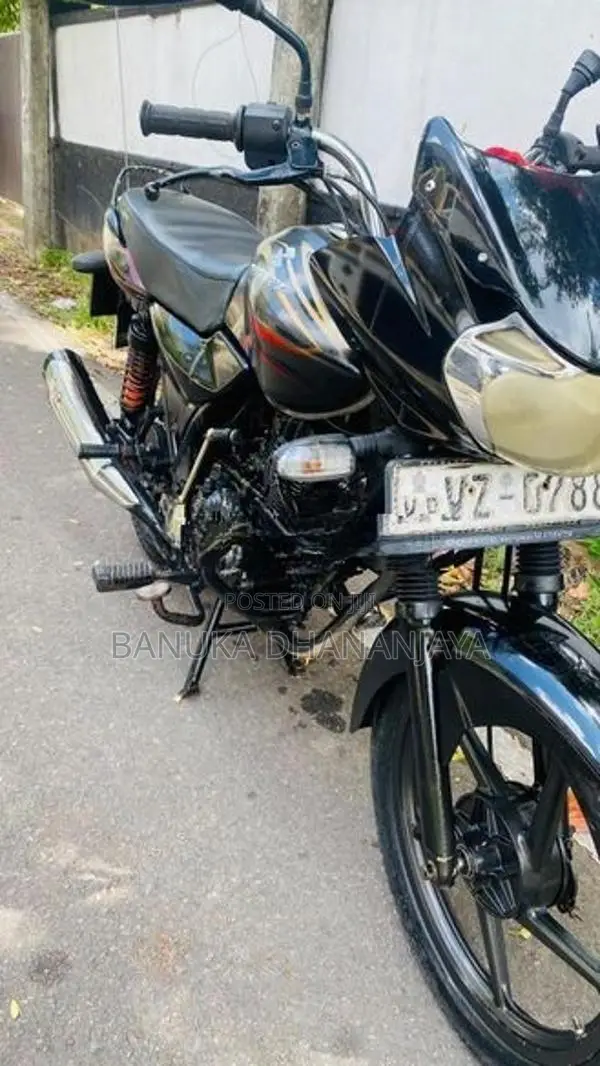 Bajaj Discover 100 2004