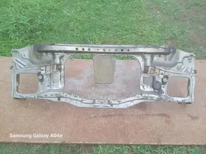Toyota Hilux Nose Cut Panel