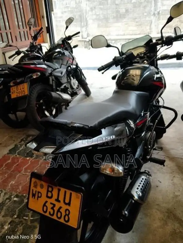 Bajaj Pulsar 150 2019