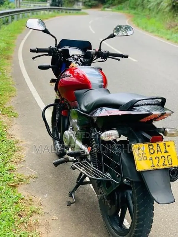 Bajaj Pulsar 150 2013