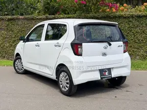 Daihatsu Mira ES L SA3 Pearl 2025