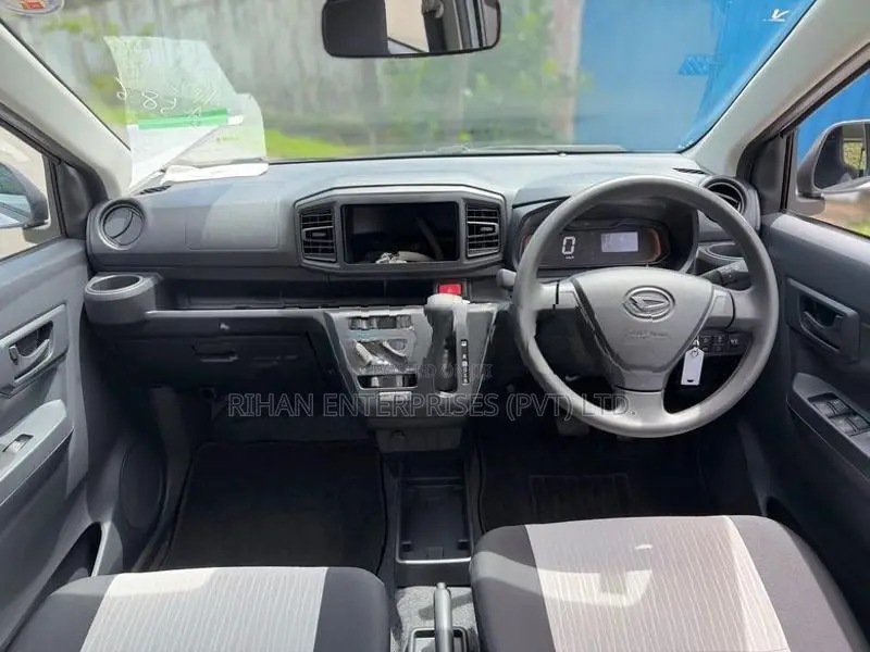 Daihatsu Mira ES L SA3 Pearl 2025