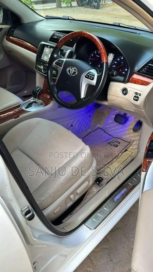 Toyota Premio NZT260 2013