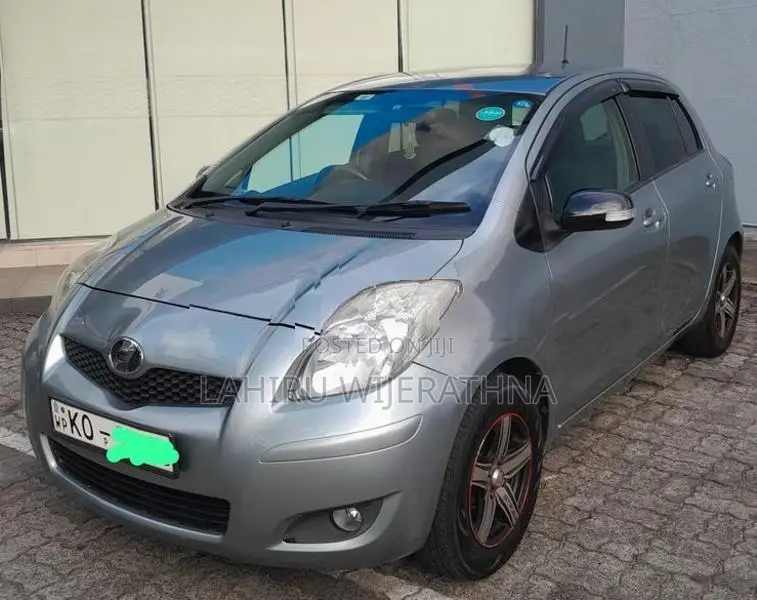 Toyota Vitz 2008