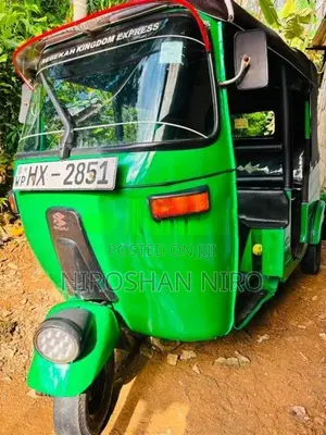 Bajaj RE 2003