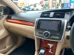 Toyota Premio superior 2014