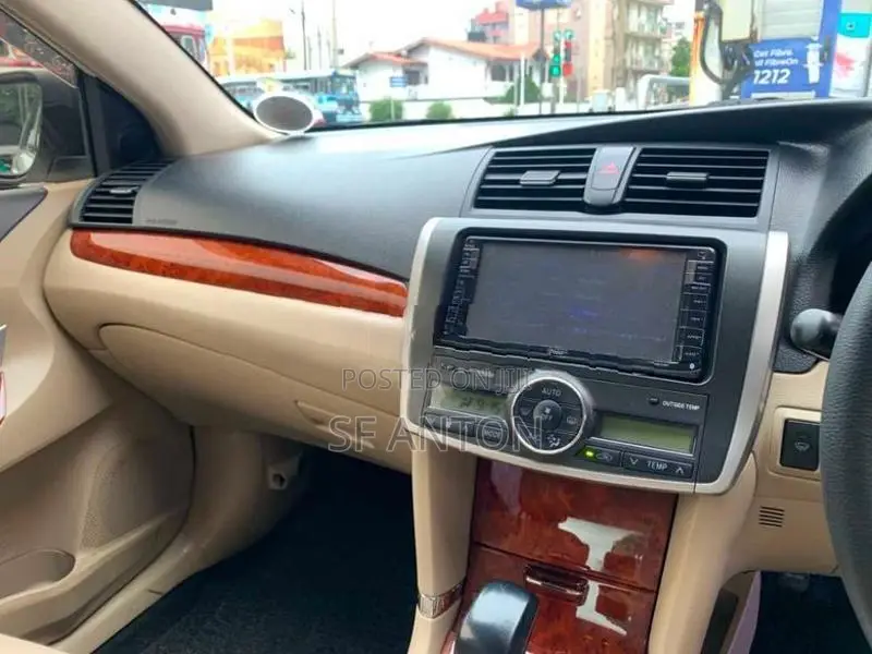 Toyota Premio superior 2014