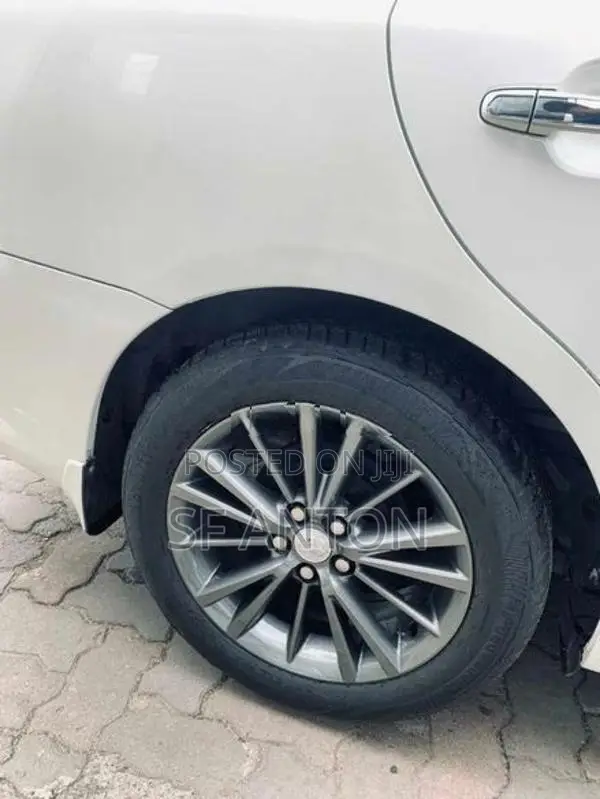 Toyota Premio superior 2014