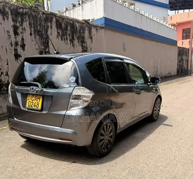 Honda Fit GP1 Navi 2013