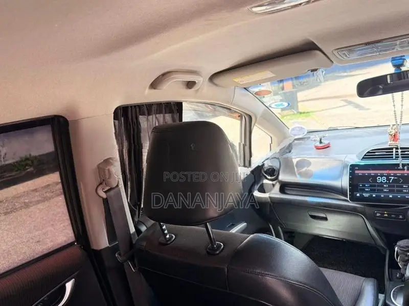 Honda Fit GP1 Navi 2013