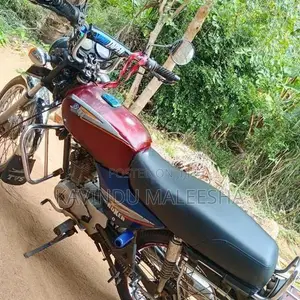 Bajaj Boxer 2003