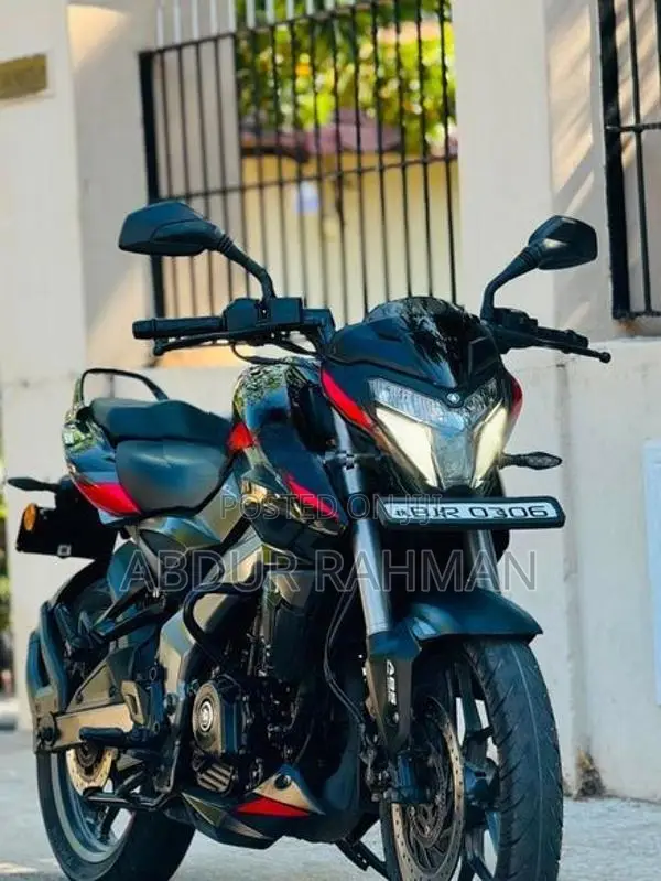 Bajaj Pulsar NS200 Bs7 2025