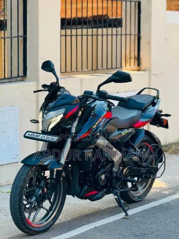 Bajaj Pulsar NS200 Bs7 2025
