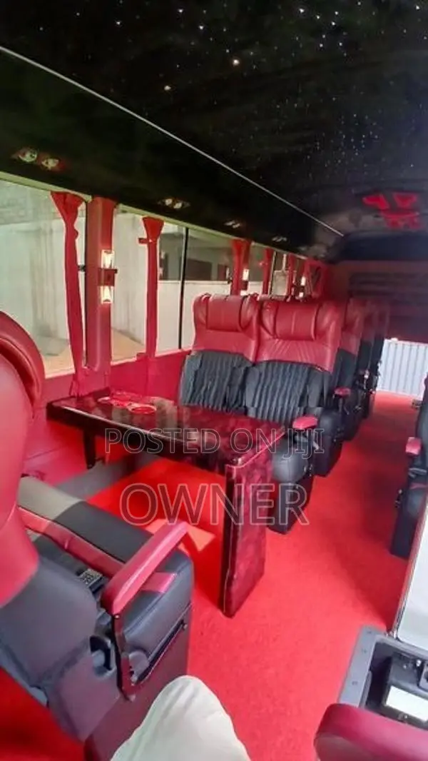 Toyota Coaster 2025