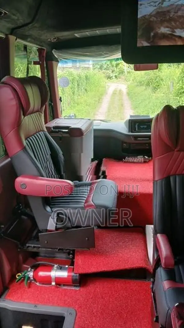 Toyota Coaster 2025