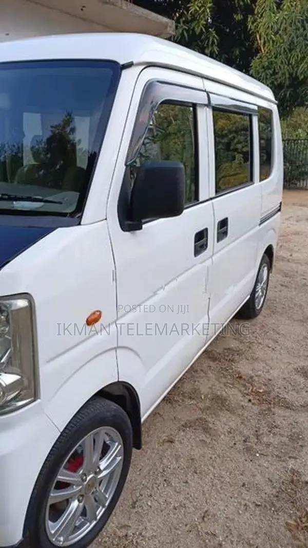 Nissan Clipper 2014
