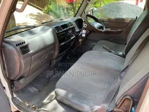 Mazda Brawny 2000 Crew Cab (Used)