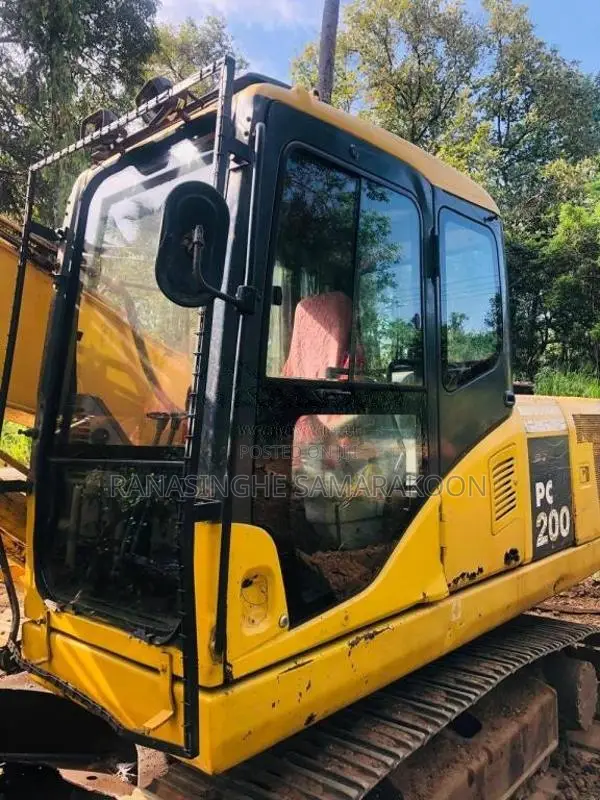 Komatsu PC 200 2007 Heavy-Duty (Used)