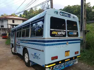 Ashok-Leyland Comet 2001 Bus (Used)