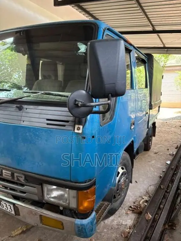 Mitsubishi Canter 1979 Crew Cab (Used)