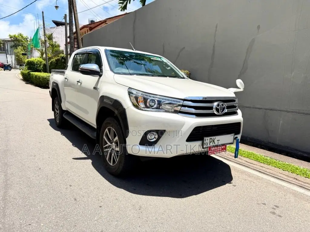 Toyota Hilux 2020 Pickup (Used)