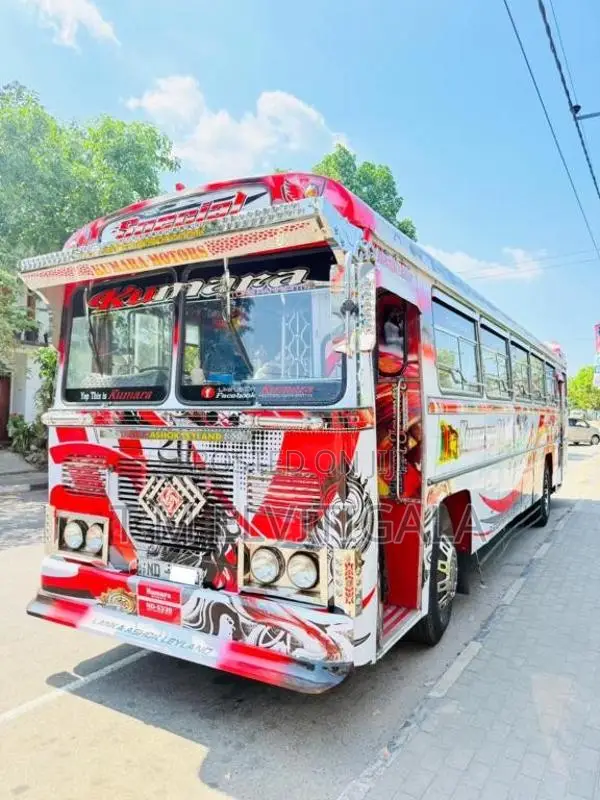 Ashok-Leyland Viking 2007 Bus (Used)