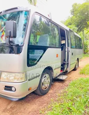 Toyota Coaster 2010 Bus (Used)