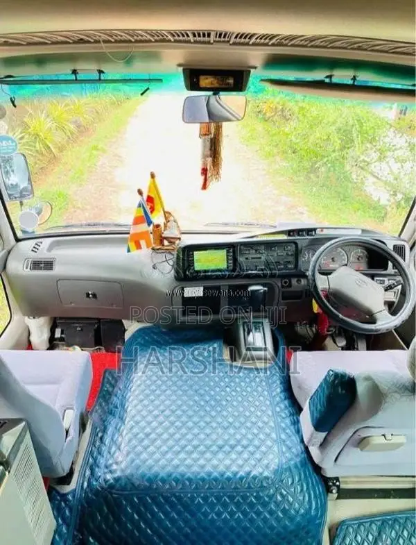 Toyota Coaster 2010 Bus (Used)
