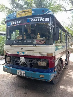 Tata 909 1990 Bus (Used)
