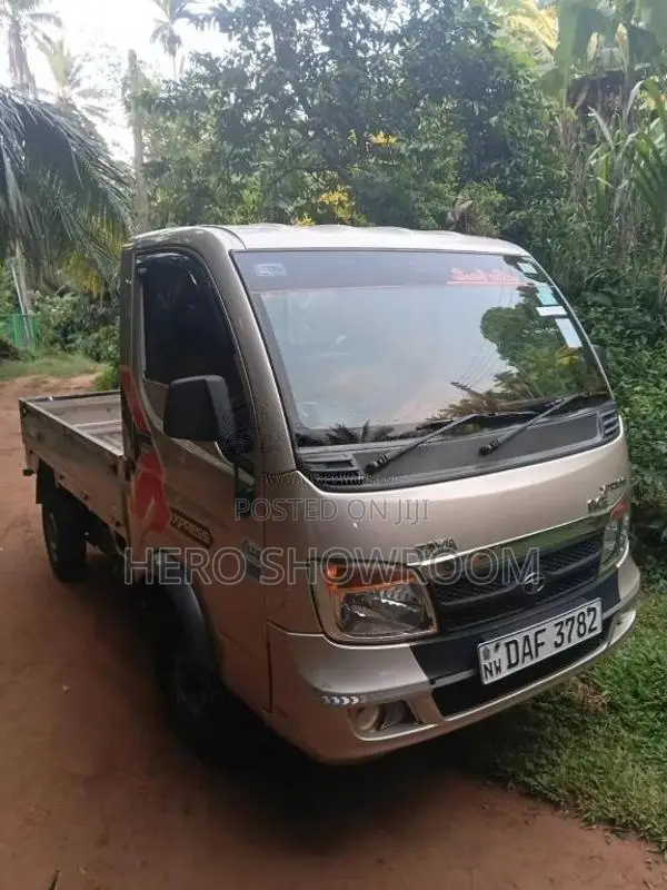 Tata ExPRESS 2017 Lorry (Used)