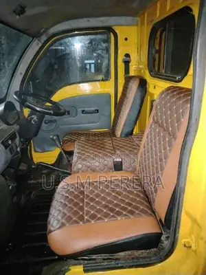 Tata Dimo Batta 2011 Lorry (Used)