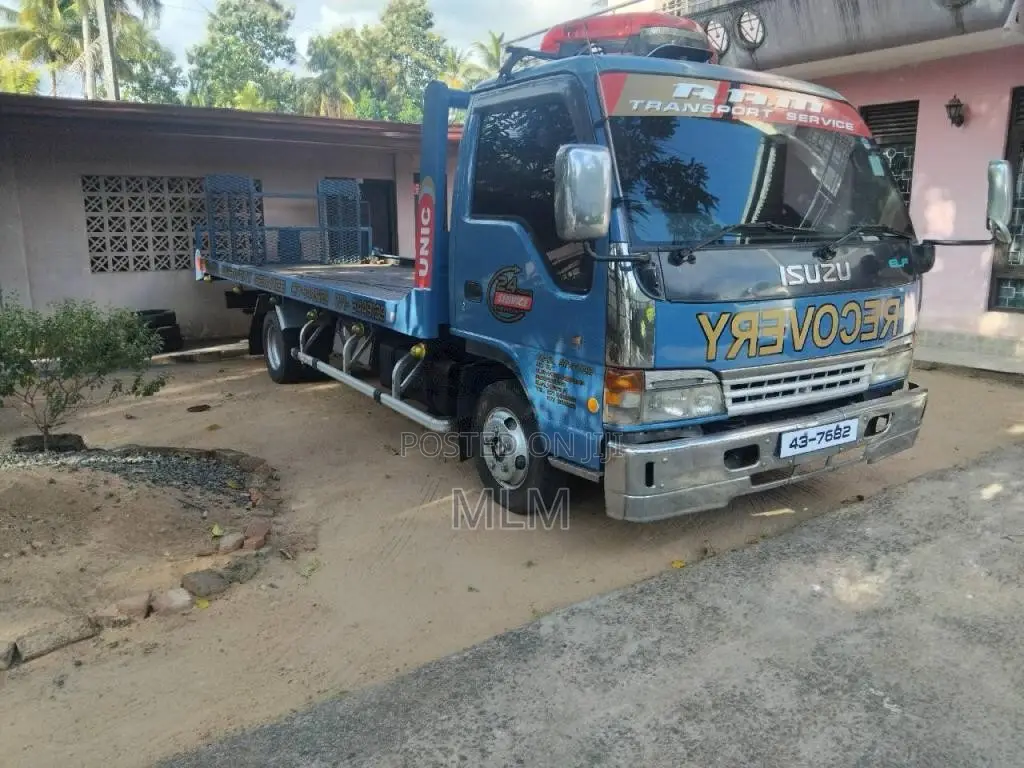 Isuzu Carrier 1993 Lorry (Used)