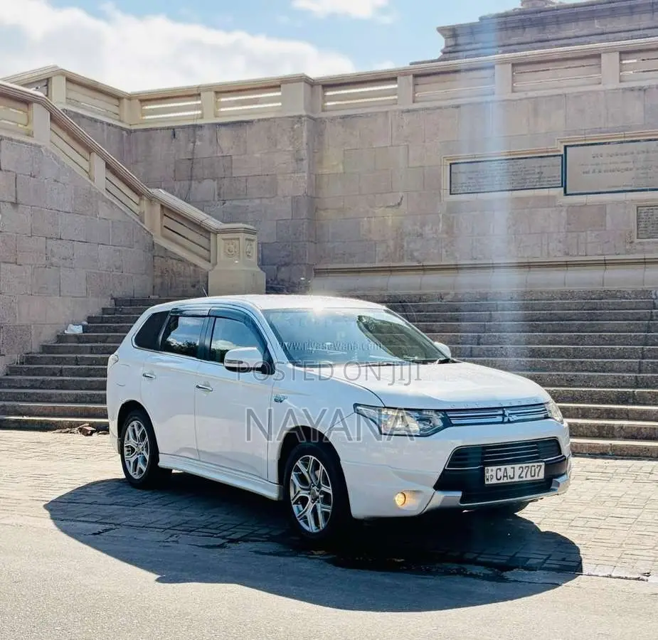 Mitsubishi Outlander 2014 SUV (Used)